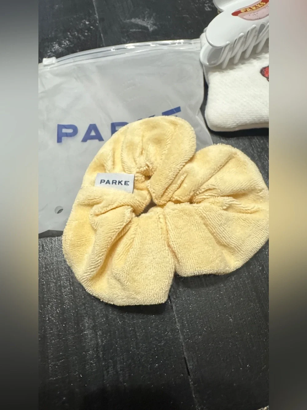 Parke Hotdog Claw Clip, Embroidered Pouch & Scrunchie Set